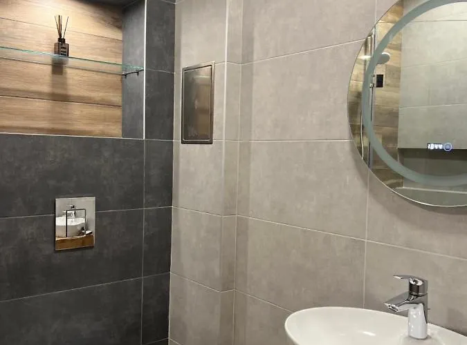 Luxe Sea * סנט קונסטנטין והלנה